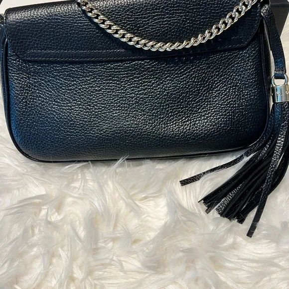 Gucci Soho Pebbled Calfskin Medium
Flap Crossbody Black - Picture 7 of 15